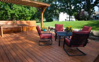 “Top 6 Reasons to Build a Custom Deck This Year”